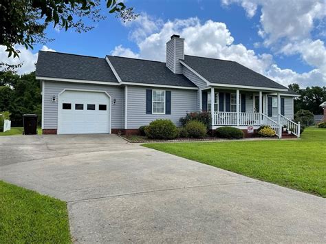 Mount Olive, NC Real Estate - Mount Olive Homes for Sale | realtor.com®