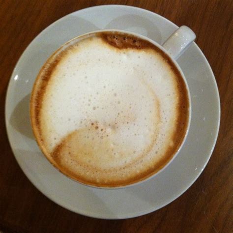 Flat White Coffee @ Scandinavian Kitchen | Flat white's seem… | Flickr