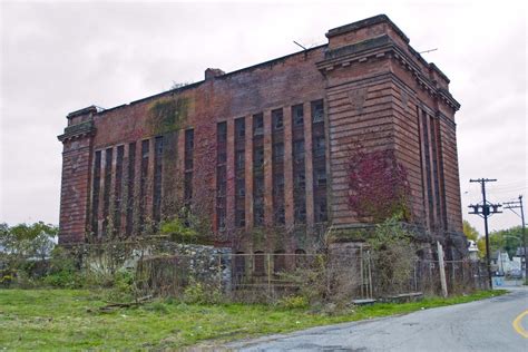 The old York Prison in York, Pennsylvania has been abandoned for many ...