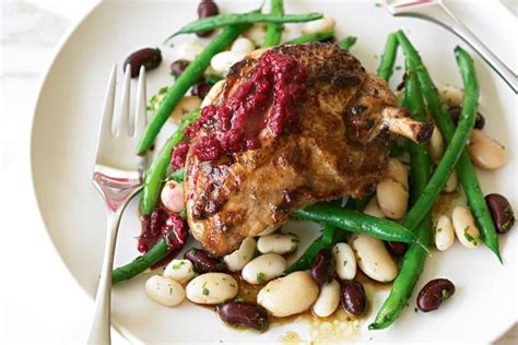 Cinnamon chicken with bean salad