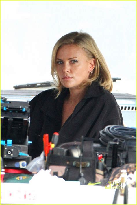 Charlize Theron Gets to Work on 'Young Adult': Photo 2490469 | Charlize Theron Photos | Just ...