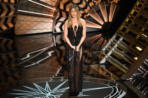 Jennifer Aniston – 89th Annual Academy Awards in Hollywood 2/26/ 2017 ...