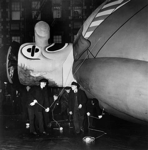 Quirky Vintage Photos of the Macy’s Thanksgiving Day Parade | HISTORY