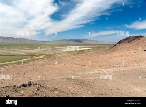 Bayankhongor aimag hi-res stock photography and images - Alamy