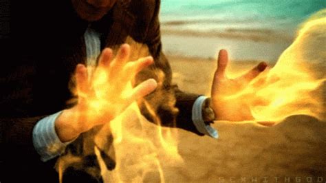 Pyrokinesis Power GIF - Pyrokinesis Power Fire - Scopri e condividi GIF