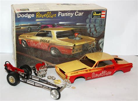 http://www.ebay.com/itm/VINTAGE-REVELL-DODGE-REVELLION-FUNNY-CAR-KIT-1 ...