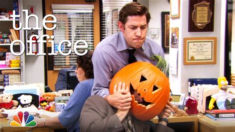 Ranking The Top Five Halloween Episodes Of 'The Office' - BroBible