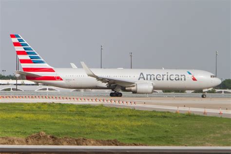 American Airlines Fleet Boeing 767-300 Details and Pictures