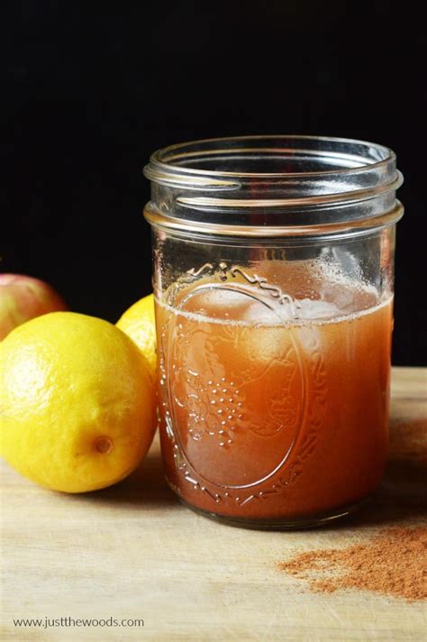 The Best Apple Cider Vinegar Detox Drink Made with Honey