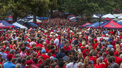 Ole Miss and The Grove: Tailgating at a high level in Oxford, Mississippi • Grillax