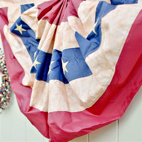 Antiqued American Flag Bunting - Americana Decor - Home Decor