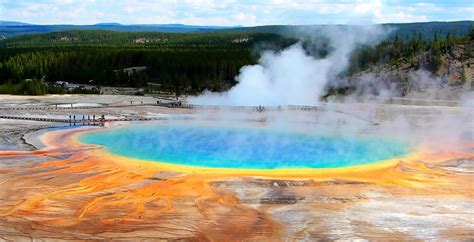 Must Visit Yellowstone National Park Once In Lifetime