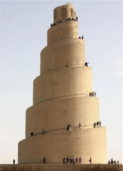 The Field and the Wall: The Great Mosque of Samarra | Mosque ...