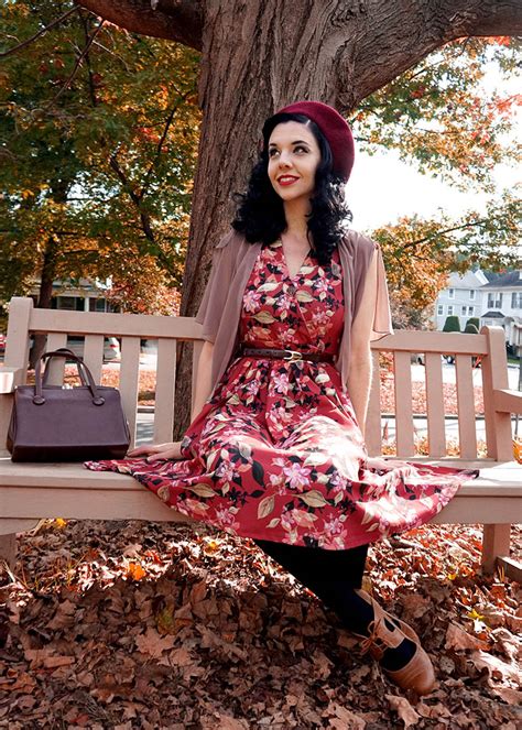 VINTAGE STYLE FALL FASHION | 5 Classic Autumn Outfits | Cottagecore ...