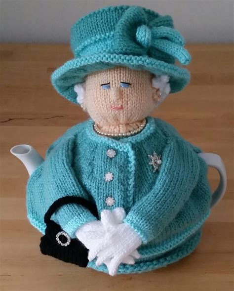 Crochet Tea Cosy Free Pattern, Knit Slippers Free Pattern, Crochet Tea ...