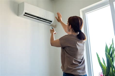 8 Signs That Your HVAC System Needs Replacement - Breeze Lease