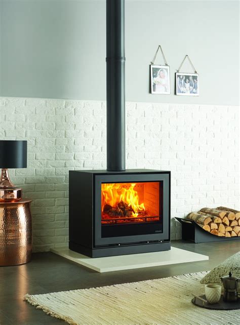 Freestanding Stovax Elise Steel 680 Woodburning Stove | Modern wood burning stoves, Wood stove ...