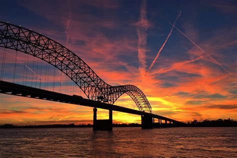 Pin by Carolyn Phelan on Memphis | Memphis bridge, Beautiful nature scenes, Memphis