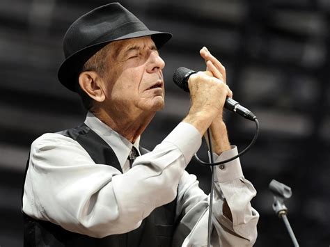 Leonard Cohen – Hallelujah (Live In London) | Leonard cohen, Cantanti