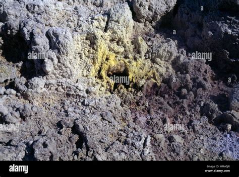 Sulfur crystal formation hi-res stock photography and images - Alamy