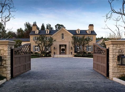 Tour Kim Kardashian and Kanye West's Insane $20 Million Hidden Hills ...