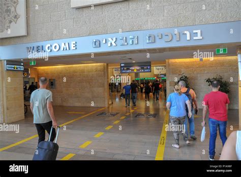 Arrivals hall at Ben Gurion international airport, Tel Aviv, Israel ...