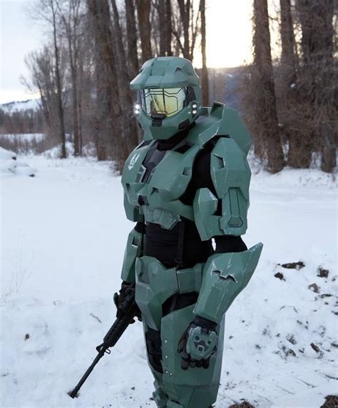 Master Chief - Halo 3 Cosplay | Halo master chief, Master chief, Master ...