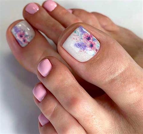 Gorgeous Pedicure Ideas That Every Girl Must Try in 2024