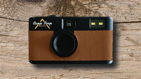 This retro digital camera doesn’t even have a screen and it’s exactly ...