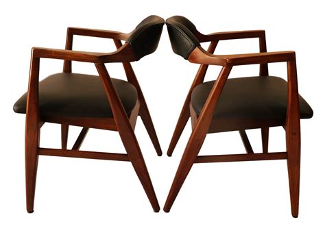 Pair Mid Century Modern Leather Side Chairs
