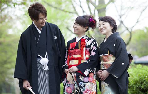 Como vestir Kimono tradicional japones paso a paso (Video)|SugoiHunter