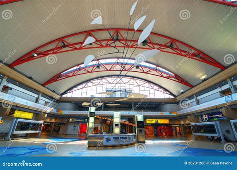 PIttsburgh International Airport Editorial Stock Photo - Image: 26201268