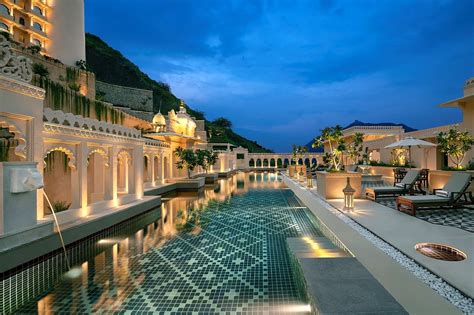 10 Best Hotels in Udaipur for the Ultimate Getaway (2022)