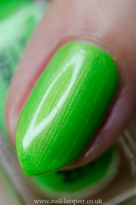 Max & More Neon Nail Polish (9) - Nail Lacquer UK