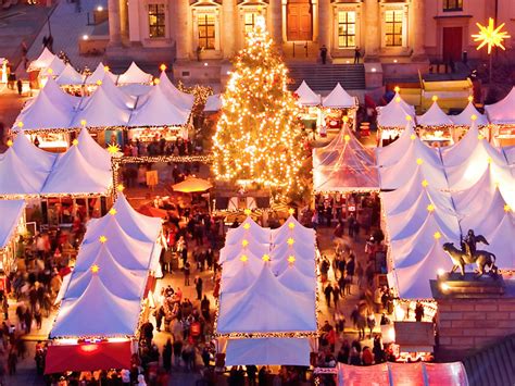 Here are the opening dates for every holiday market in New York | New york christmas, New york ...