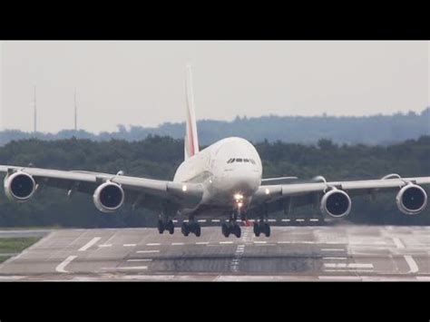 Airbus A380: All crosswind Landings are amazing but seeing an...