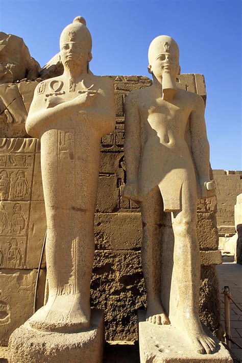 Karnak - precinct of Amon-Re - PhotoScapes