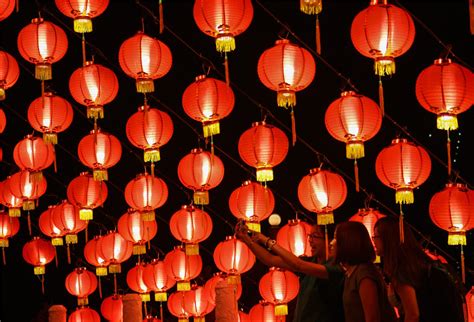 Lanterns decorate temple to celebrate Chinese New Year in Kuala Lumpur ...