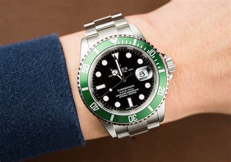 Rolex Submariner 16610V Green Bezel