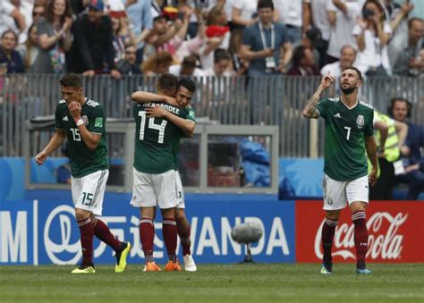 World Cup 2018: Mexico humbles defending champions, Germany in shocking 1 - 0 defeat - Daily ...