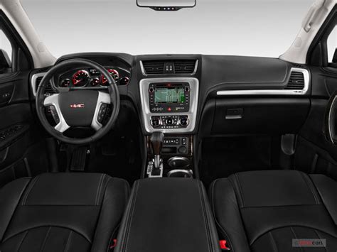 2014 GMC Acadia Interior | U.S. News & World Report