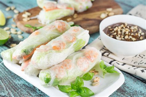 vietnamese pork spring rolls fried