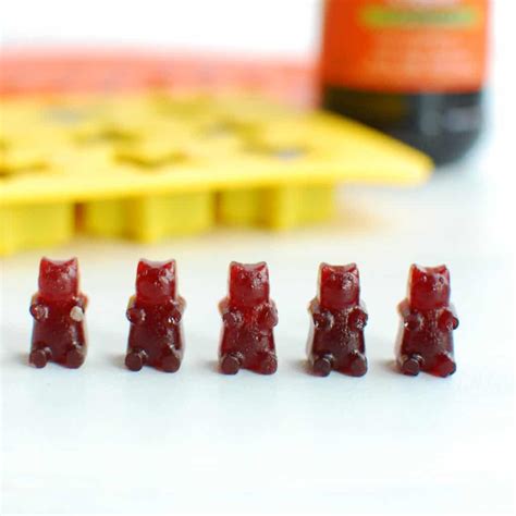 Homemade Elderberry Gummies - Snacking in Sneakers