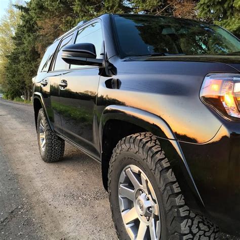 Articrunner s 2018 toyota 4runner trd off road premium with 275 70r17 ...