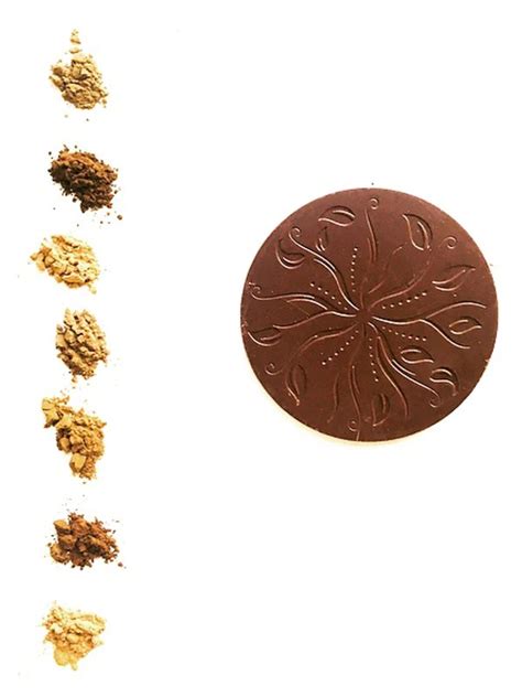 Magic Superfood Chocolate Bar | Thrive Tools