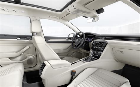 Volkswagen unveils eighth-generation Passat - Front Seat Driver