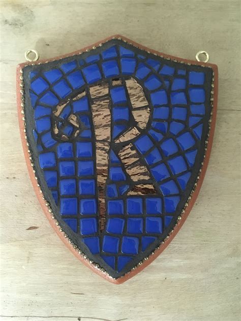 Ravenclaw house crest. Made as a gift for my favourite Ravenclaw. #harrypotterfan #mosaic # ...