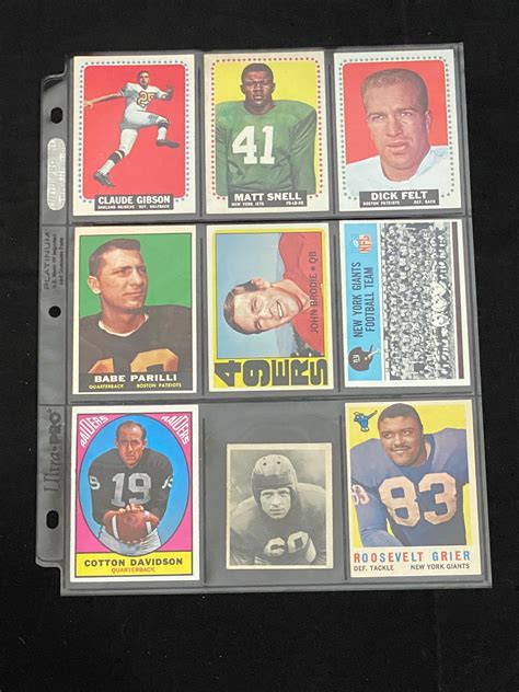 Lot - (9) Vintage Football Card Lot