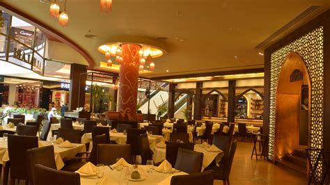 Al Halabi Restaurant – Mall of the Emirates – Dinamica Interiors