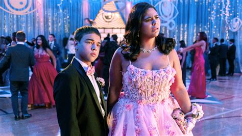 ‘On My Block’ Star On Why Jasmine & Ruby Are Endgame: New Interview ...